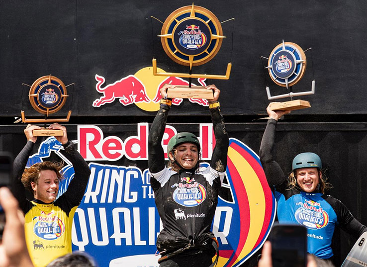 Kitesurf, remote work and adrenaline: experience June in Tarifa with Red Bull Big Air and Hotel 100% Fun
