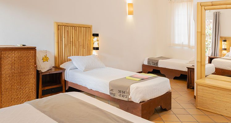 ROOM-6-12