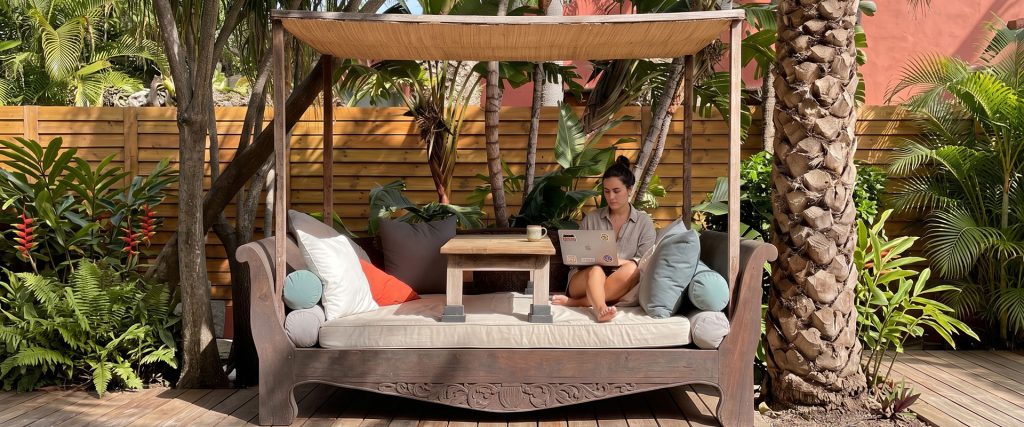 Ofertas de última hora en Tarifa. Reserva directa en Hotel 100% Fun y disfruta más